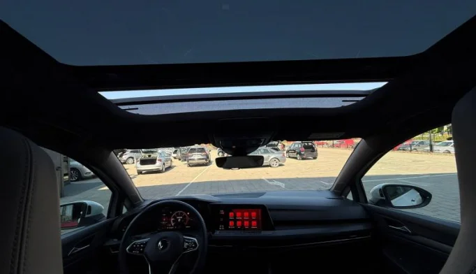 Volkswagen Golf  - 2021