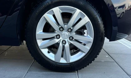 Peugeot 308  - 2019