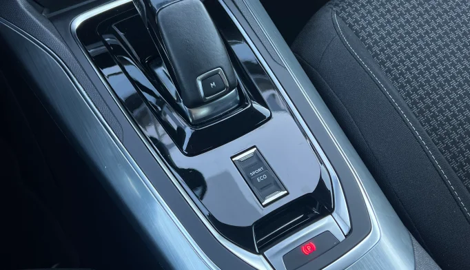 Peugeot 308  - 2019