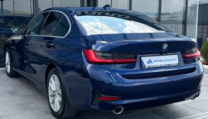 BMW 3 Series  - 2019