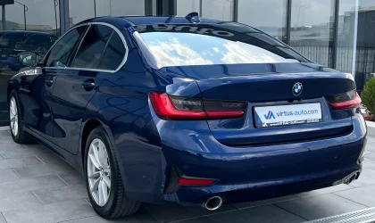 BMW 3 Series  - 2019