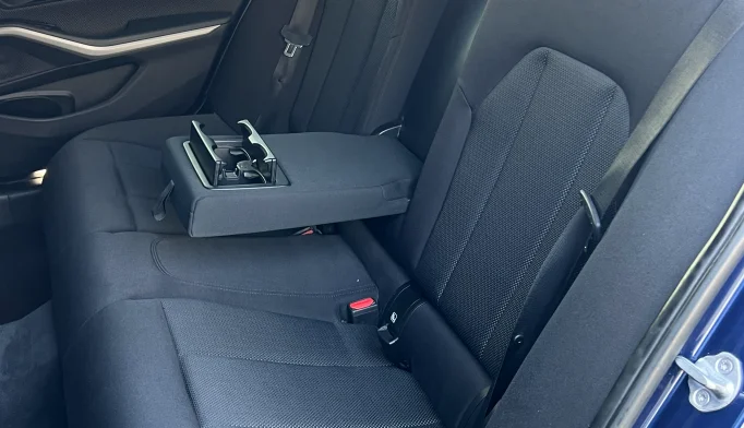 BMW 3 Series  - 2019