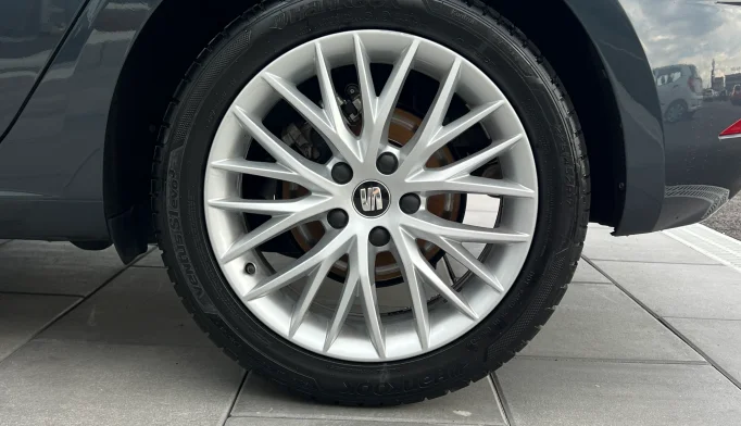 SEAT Leon  - 2020
