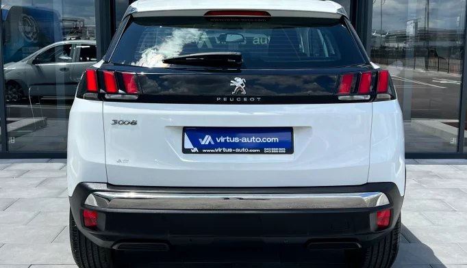Peugeot 3008  - 2018