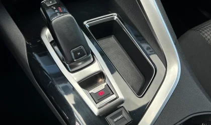 Peugeot 3008  - 2018
