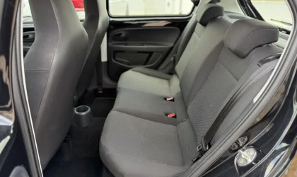 Volkswagen Up  - 2019