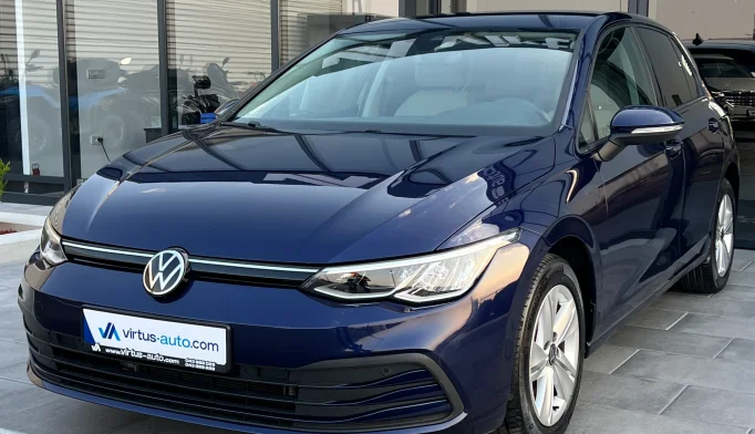 Volkswagen Golf 8  - 2021
