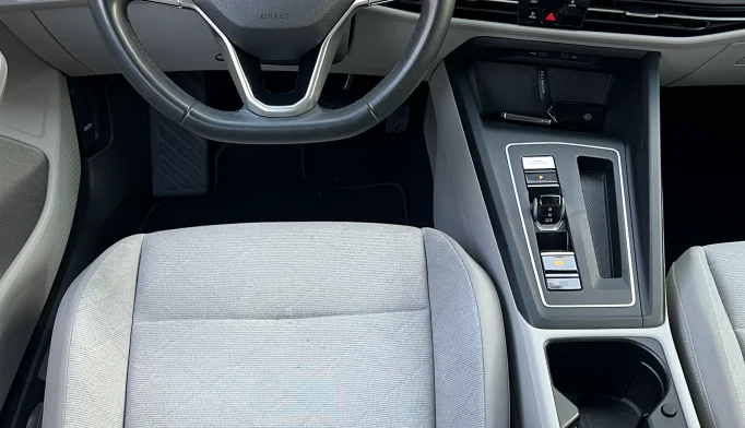 Volkswagen Golf 8  - 2021