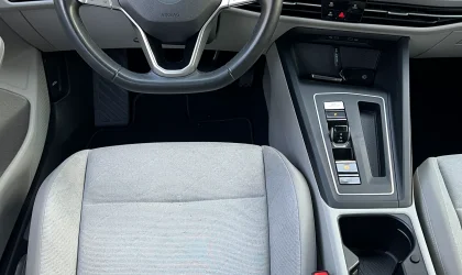 Volkswagen Golf 8  - 2021