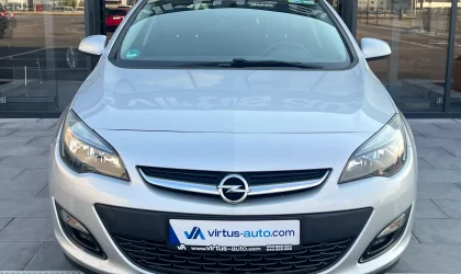 Opel Astra  - 2015