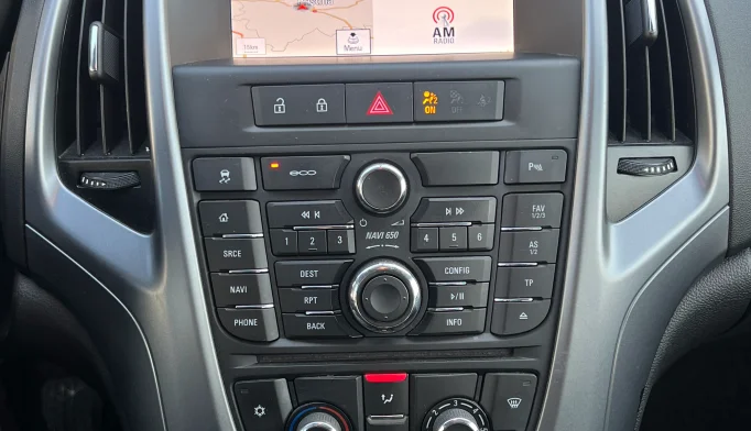 Opel Astra  - 2015
