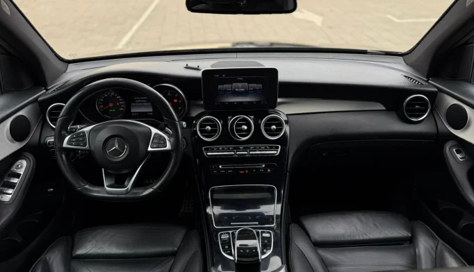Mercedes-Benz GLC  - 2016