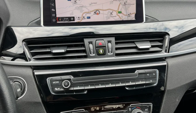 BMW X1  - 2020