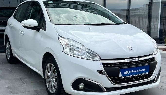 Peugeot 208  - 2019
