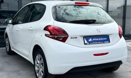 Peugeot 208  - 2019