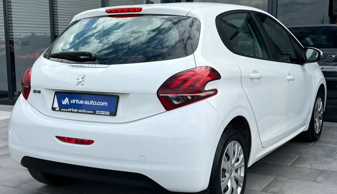 Peugeot 208  - 2019