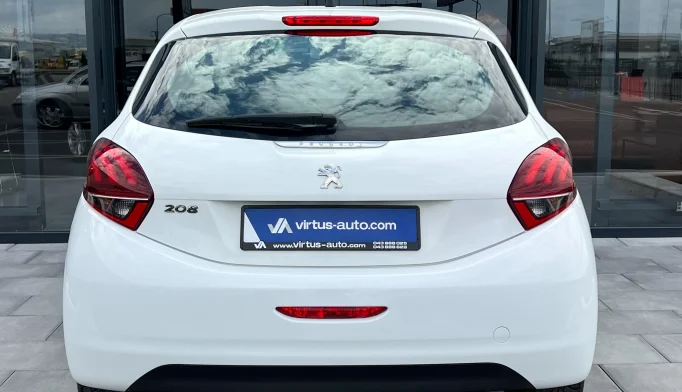 Peugeot 208  - 2019