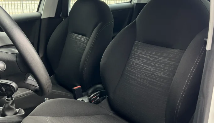 Peugeot 208  - 2019