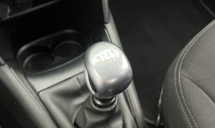 Peugeot 208  - 2019