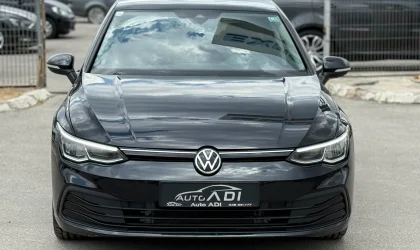 Volkswagen Golf 8  - 2020