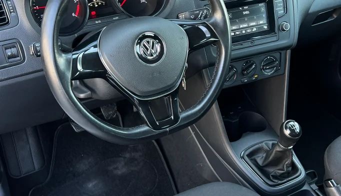Volkswagen Polo  - 2016