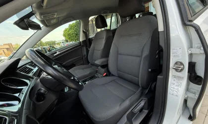 Volkswagen Golf  - 2018