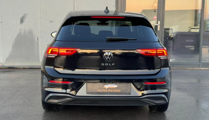 Volkswagen Golf 8  - 2020