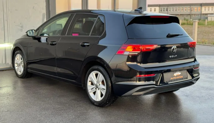 Volkswagen Golf 8  - 2020