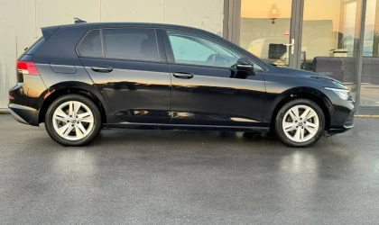 Volkswagen Golf 8  - 2020