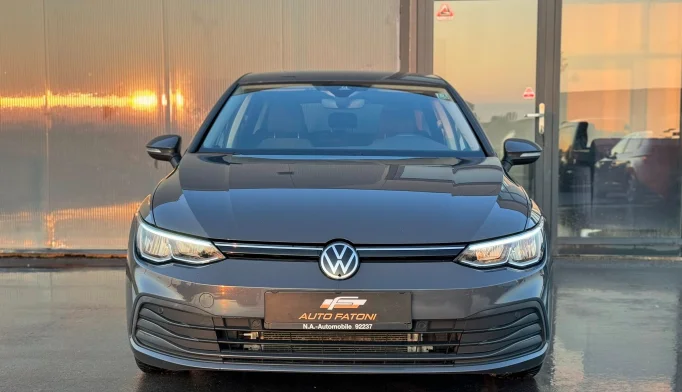 Volkswagen Golf 8  - 2020