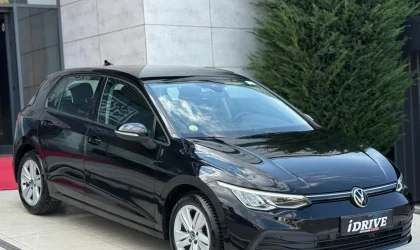 Volkswagen Golf 8  - 2020