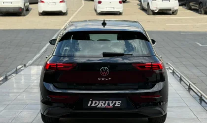 Volkswagen Golf 8  - 2020