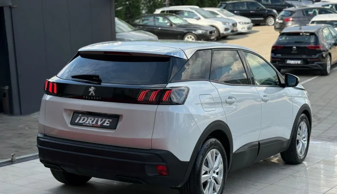 Peugeot 3008  - 2021