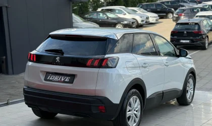 Peugeot 3008  - 2021