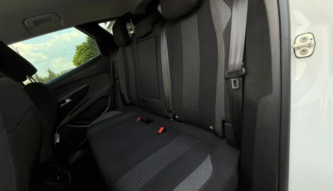 Peugeot 3008  - 2021