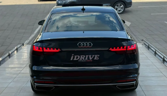 Audi A4  - 2021