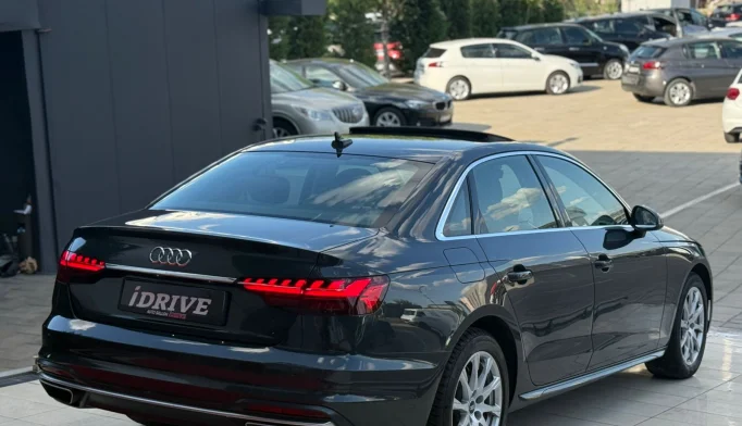 Audi A4  - 2021
