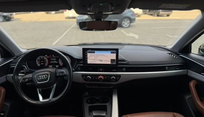 Audi A4  - 2021