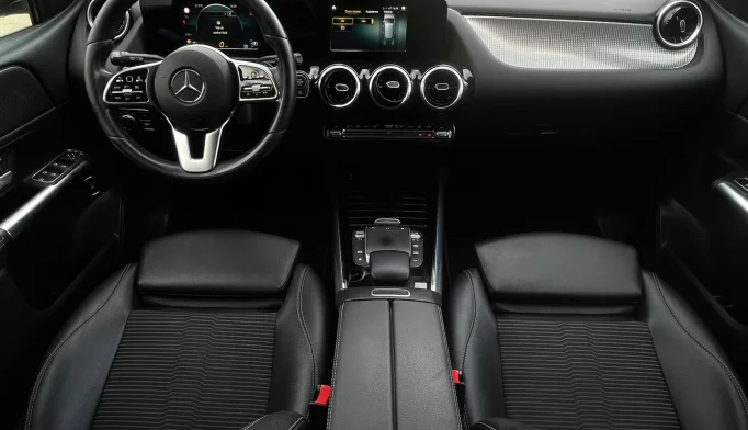 Mercedes-Benz B-Class  - 2020