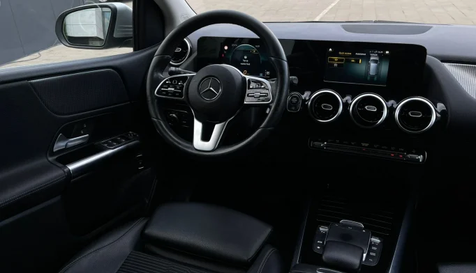 Mercedes-Benz B-Class  - 2020