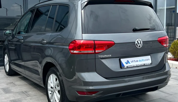 Volkswagen Touran  - 2019