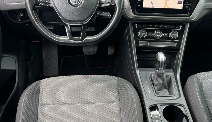 Volkswagen Touran  - 2019