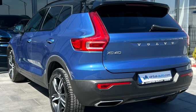 Volvo XC40  - 2019
