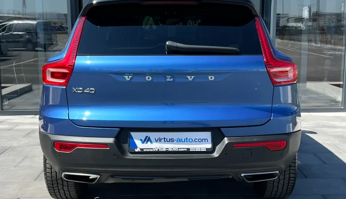 Volvo XC40  - 2019