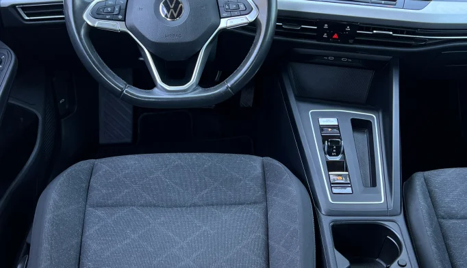 Volkswagen Golf 8  - 2022