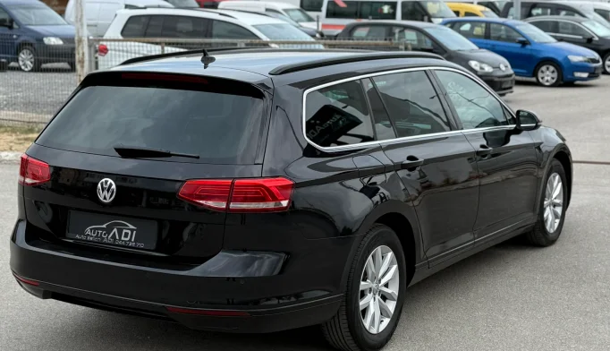 Volkswagen Passat  - 2016