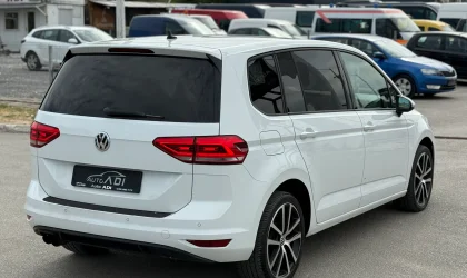Volkswagen Touran  - 2017