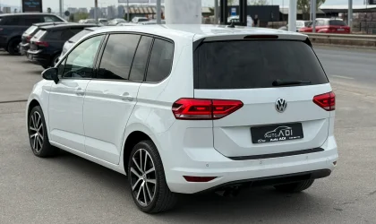 Volkswagen Touran  - 2017