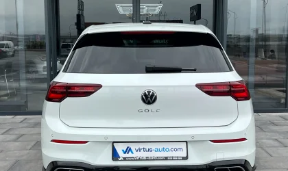 Volkswagen Golf 8  - 2021