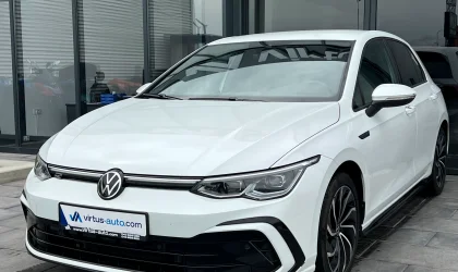 Volkswagen Golf 8  - 2021